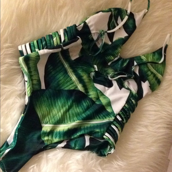 Palm Leaf print design strappy sided one piece - Picture 4 of 4